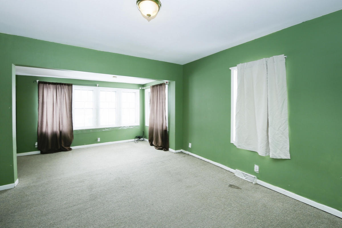 622 Walnut Street Three Rivers, MI 49093 - Photo 3 of 18 622 Walnut St-103
