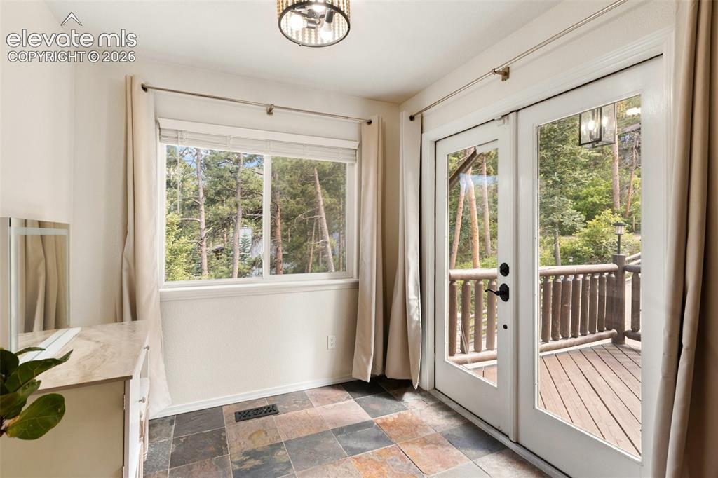 9840 Mohawk Trail Cascade, CO 80809 - Photo 23 of 50