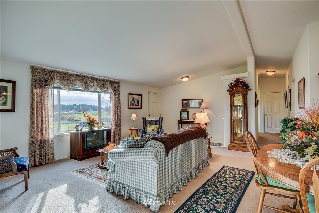 1191 West Waterloo Road Oak Harbor, WA 98277 - Photo 8 of 25 Gallery Image 8