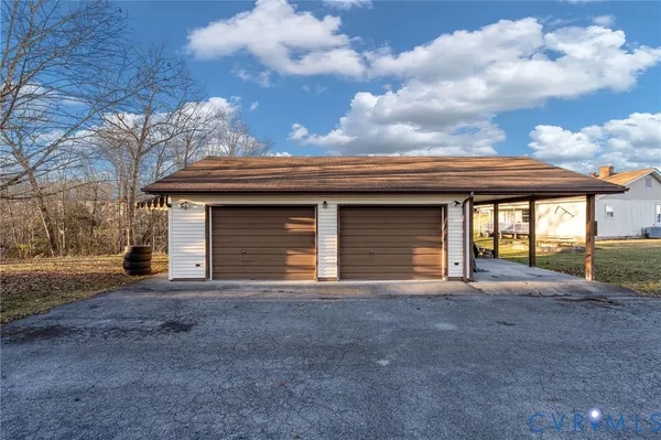$235,000 | 3645 DC Caney Ridge Road, Clintwood, VA 24228