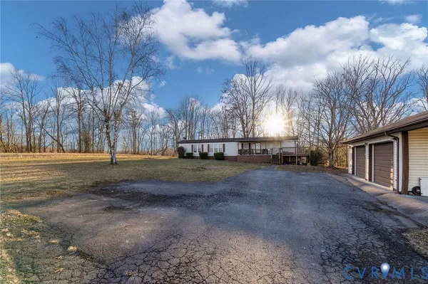 $235,000 | 3645 DC Caney Ridge Road, Clintwood, VA 24228