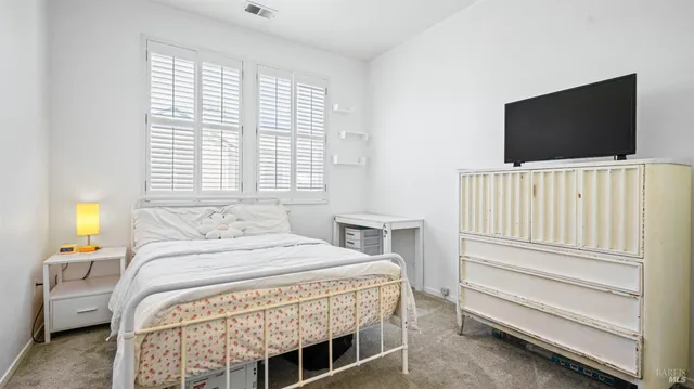 $422,000 | 1532 Pinebrook Place, Santa Rosa, CA 95403