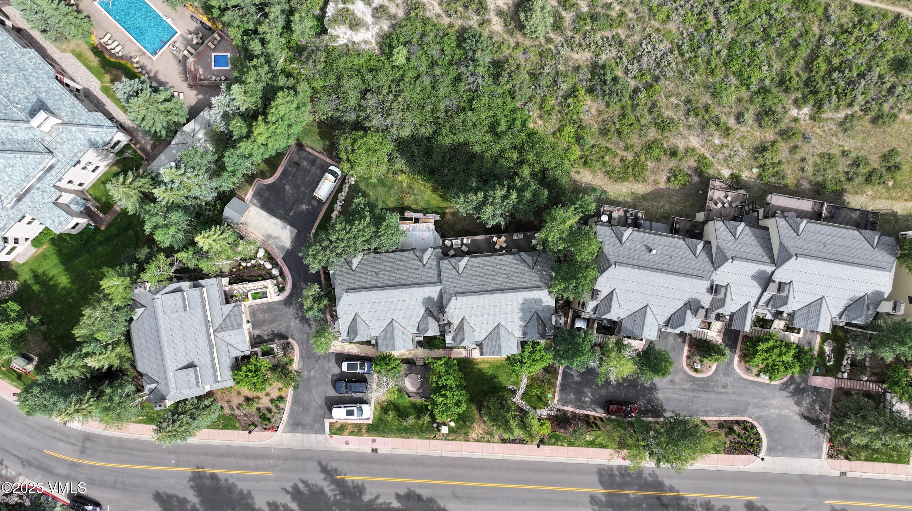 355 Offerson Road, Unit P4 Beaver Creek, CO 81620 - Photo 41 of 43 dji_fly_20250703_102532_0350_17515596297