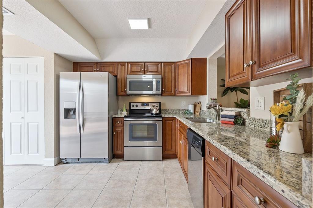 153 Olive Tree Circle, Unit 153 Altamonte Springs, FL 32714 - Photo 6 of 42