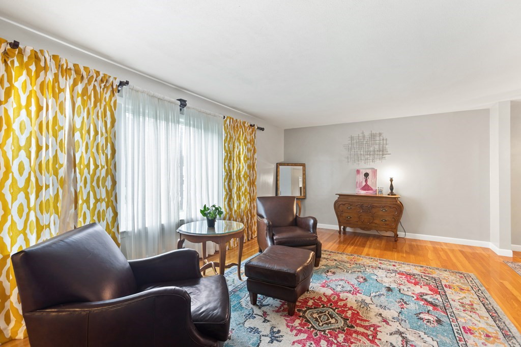 8 Cloverleaf Road Leominster, MA 01453 - Photo 5 of 28 Gallery Image 5