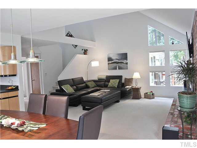 500 Brookfield Road Raleigh, NC 27615 - Photo 2 of 25 Den/Family/Great Room
