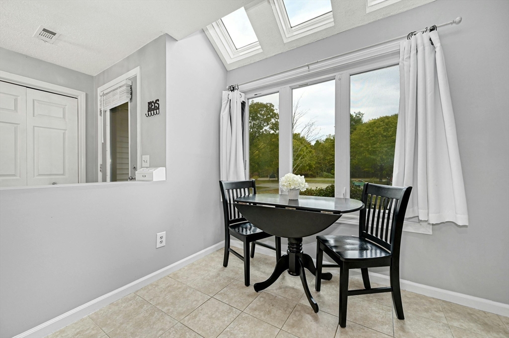 822 Maple Brook Road, Unit 822 Bellingham, MA 02019 - Photo 11 of 41 Gallery Image 11