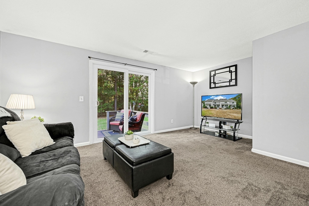 822 Maple Brook Road, Unit 822 Bellingham, MA 02019 - Photo 19 of 41 Gallery Image 19