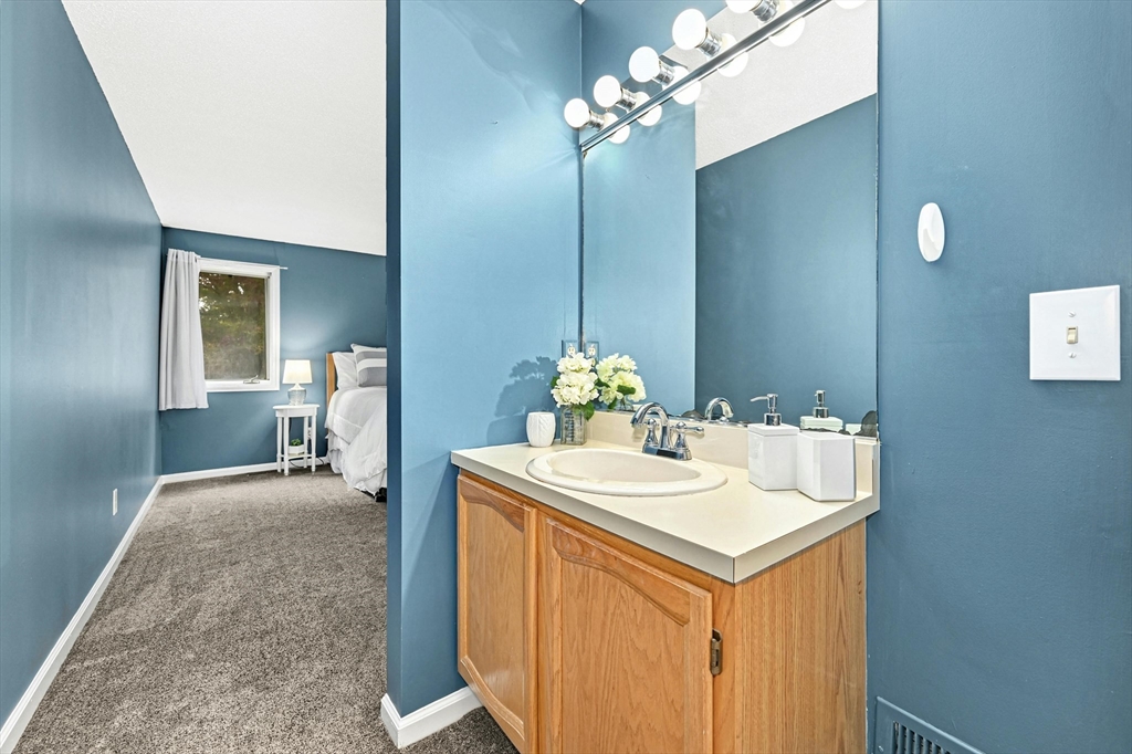 822 Maple Brook Road, Unit 822 Bellingham, MA 02019 - Photo 25 of 41 Gallery Image 25