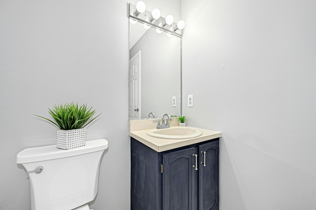 822 Maple Brook Road, Unit 822 Bellingham, MA 02019 - Photo 26 of 41 Gallery Image 26