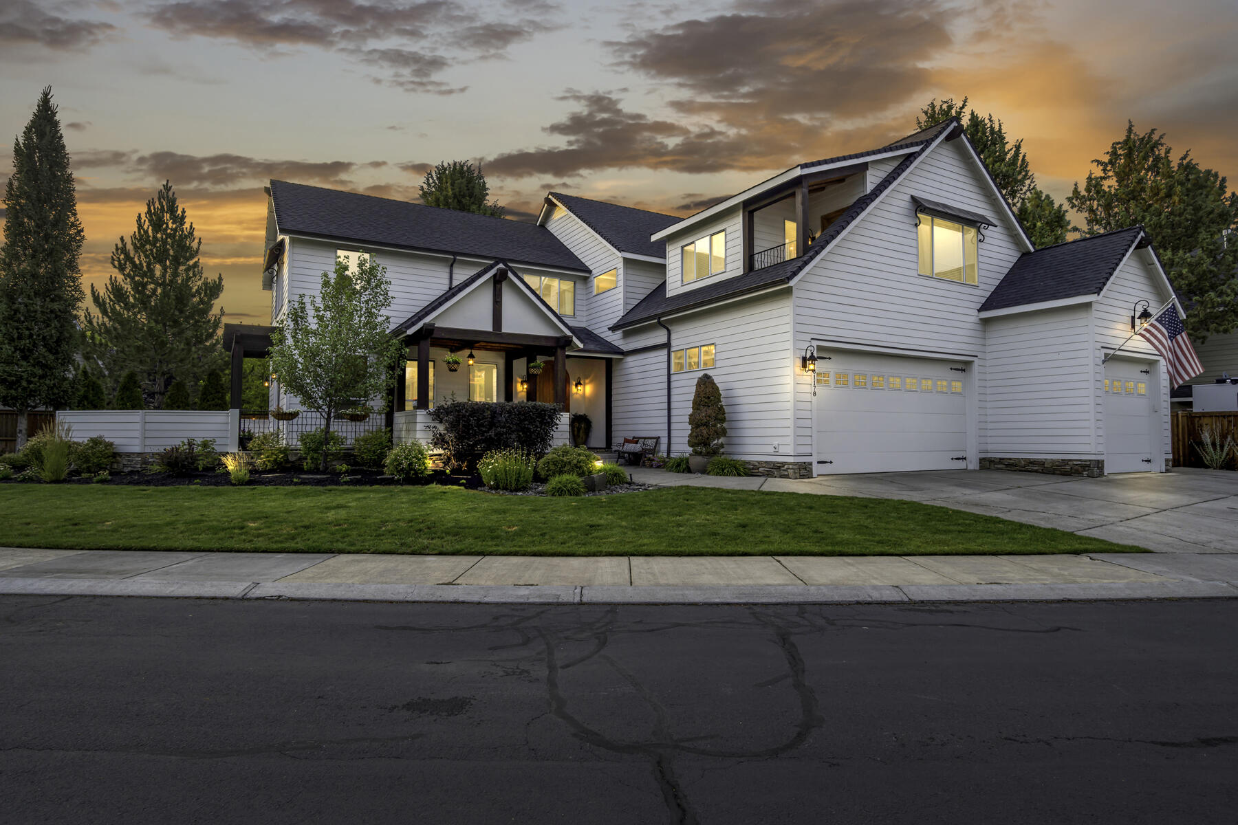 61178 Ridgewater Loop Bend, OR 97702 - Photo 2 of 52 2JH5_6814