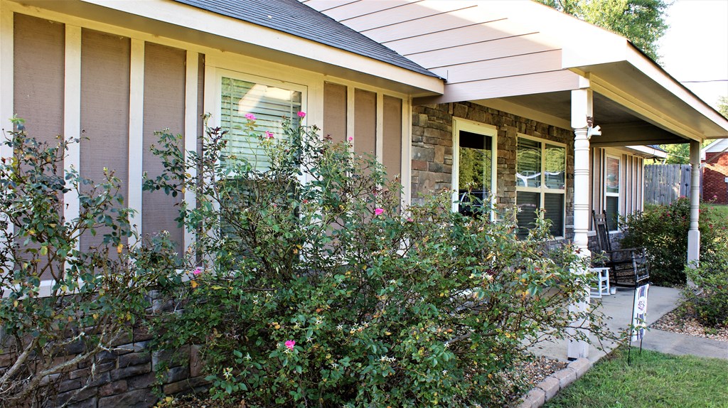 398 Owens Road Fort Mitchell, AL 36856 - Photo 3 of 17 a view of a house with potted plants