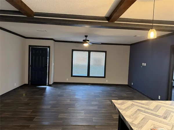 $259,900 | 20733 Joe Paul Lane, Chandler, TX 75758