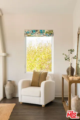 $9,000 | 6017 West 75th Street, Los Angeles, CA 90045