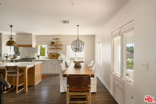 $9,000 | 6017 West 75th Street, Los Angeles, CA 90045