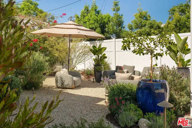 $9,000 | 6017 West 75th Street, Los Angeles, CA 90045