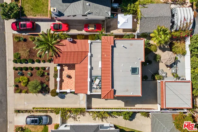 $9,000 | 6017 West 75th Street, Los Angeles, CA 90045