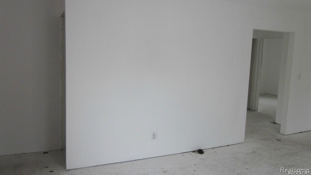 593 Franklin Road Pontiac, MI 48341 - Photo 16 of 22 IMG_6472.jpg