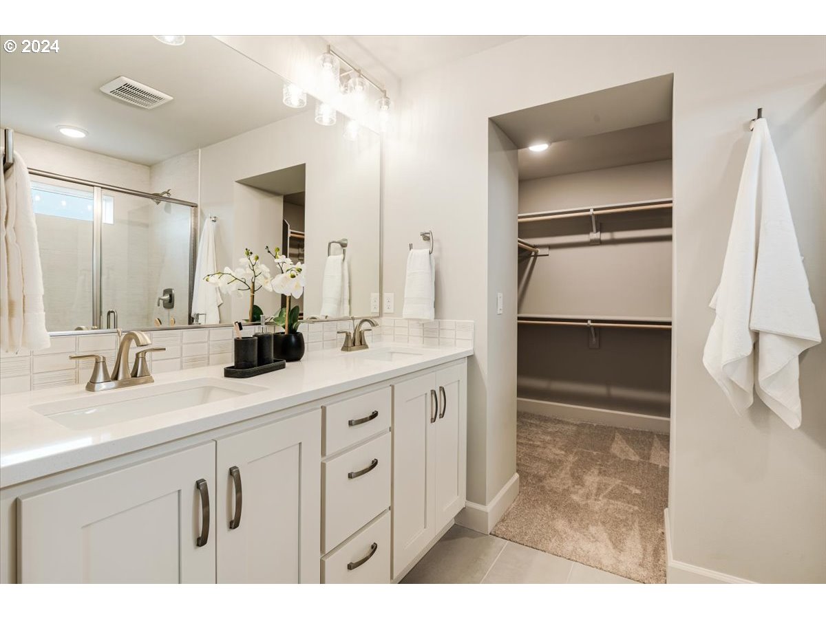 18030 Southwest Barrows Road Beaverton, OR 97007 - Photo 20 of 34 Gallery Image 20
