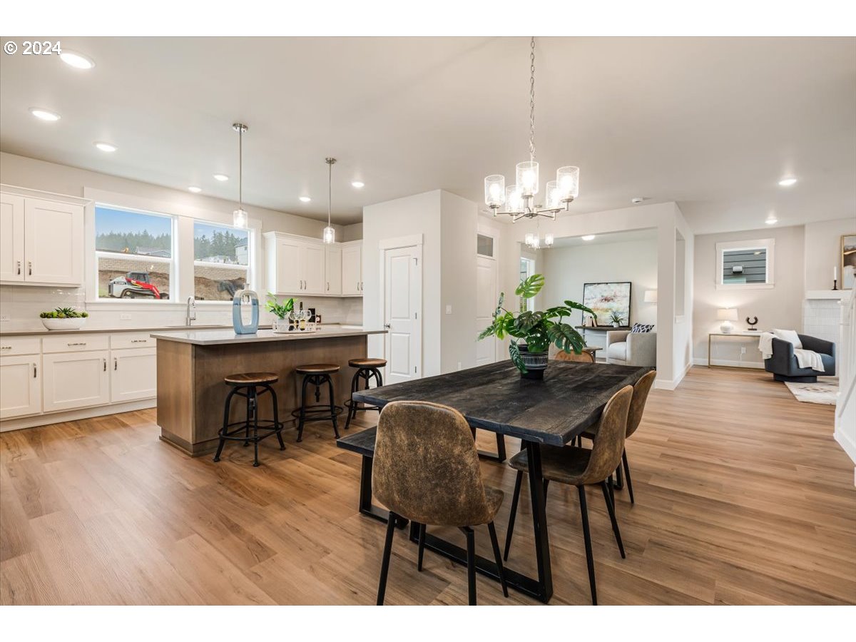 18030 Southwest Barrows Road Beaverton, OR 97007 - Photo 10 of 34 Gallery Image 10