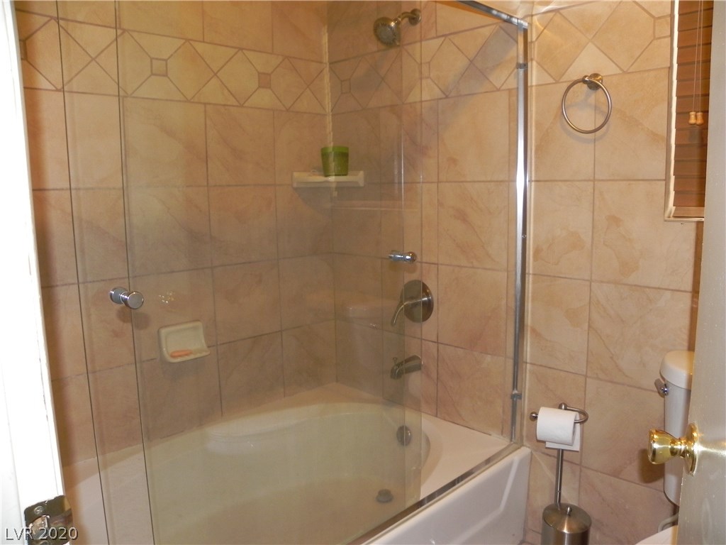 2798 Quaker Ridge Road Las Vegas, NV 89142 - Photo 14 of 23 Gallery Image 14