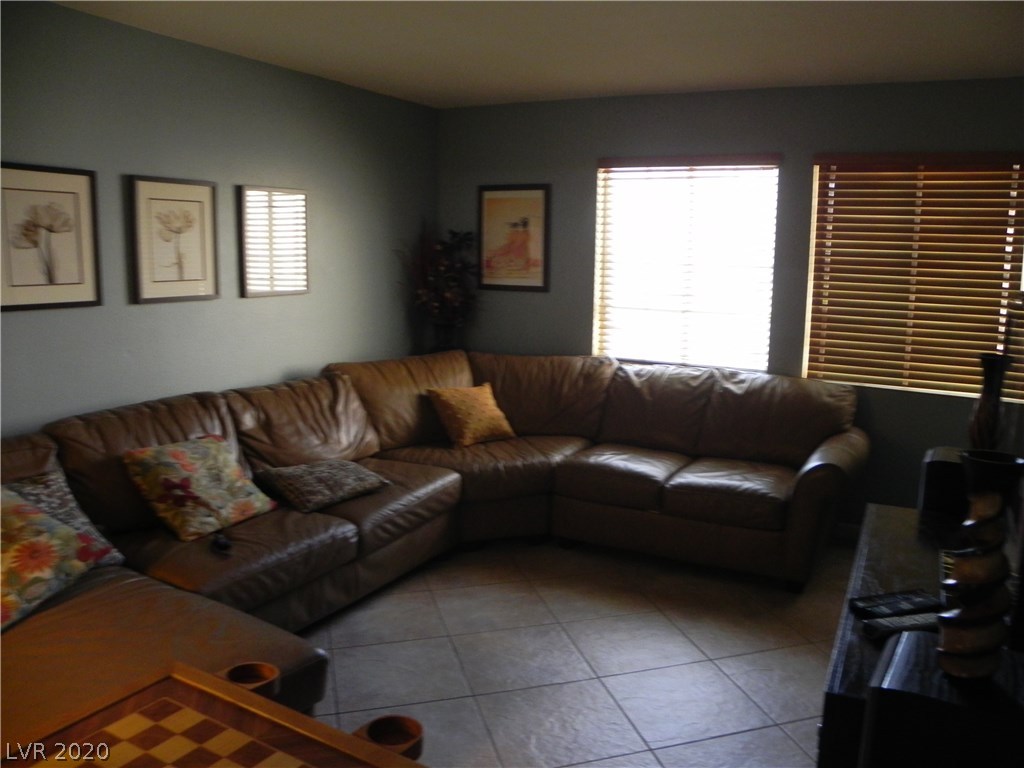 2798 Quaker Ridge Road Las Vegas, NV 89142 - Photo 17 of 23 Gallery Image 17
