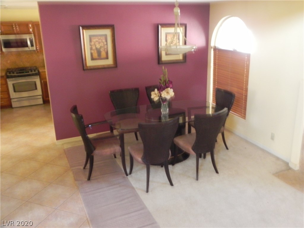 2798 Quaker Ridge Road Las Vegas, NV 89142 - Photo 9 of 23 Gallery Image 9