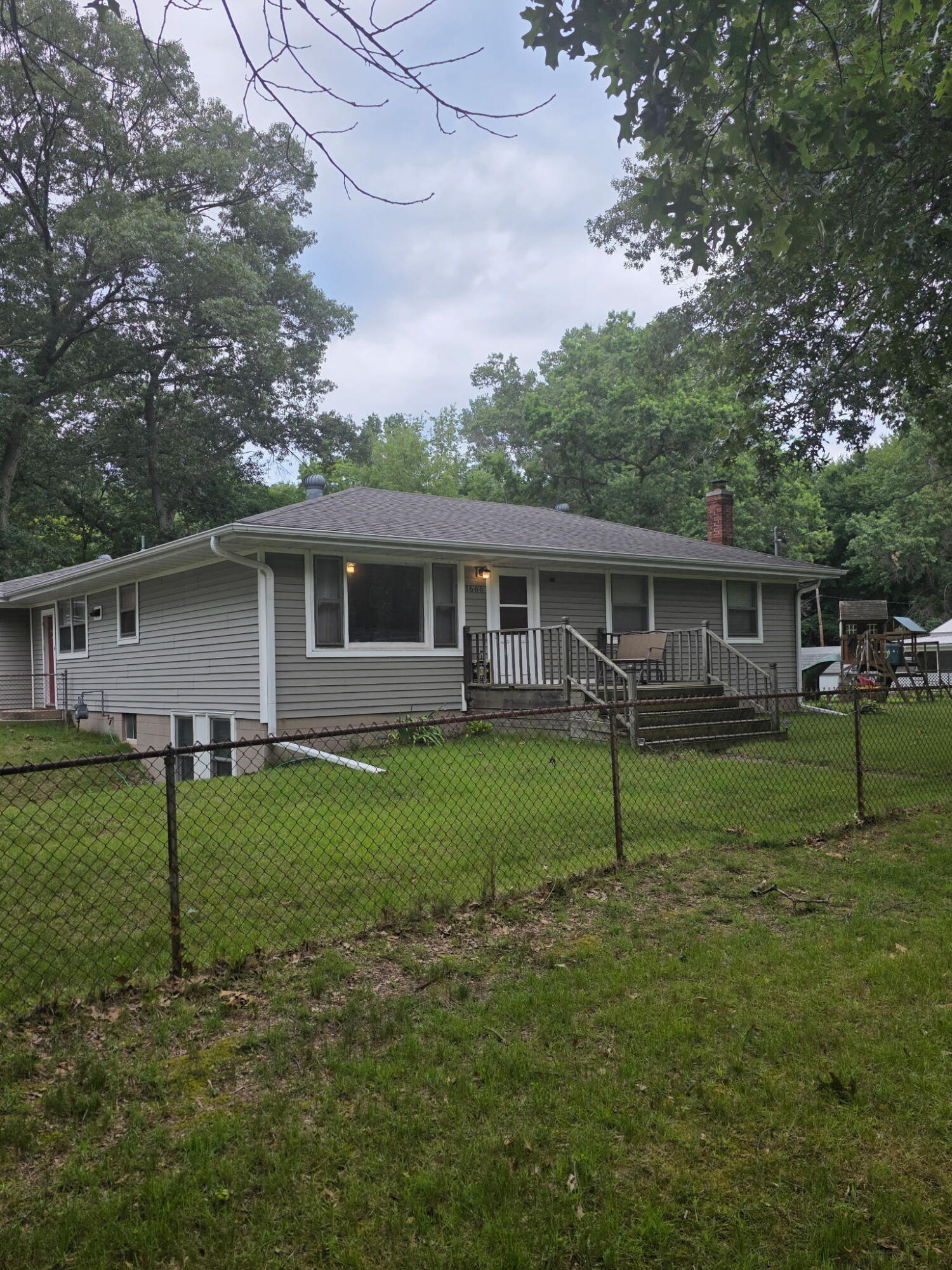 1666 County Line Road Michigan City, IN 46360 - Photo 1 of 25 1500x2000
