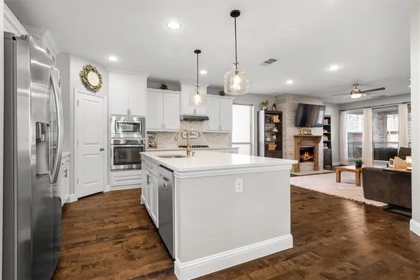 $520,000 | 910 Kirby Drive, Argyle, TX 76226