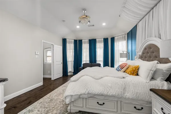 $520,000 | 910 Kirby Drive, Argyle, TX 76226