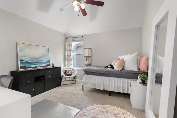 $520,000 | 910 Kirby Drive, Argyle, TX 76226