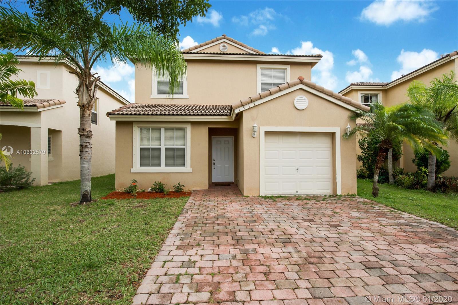 1537 Southeast 20th Road Homestead, FL 33035 - Photo 1 of 15