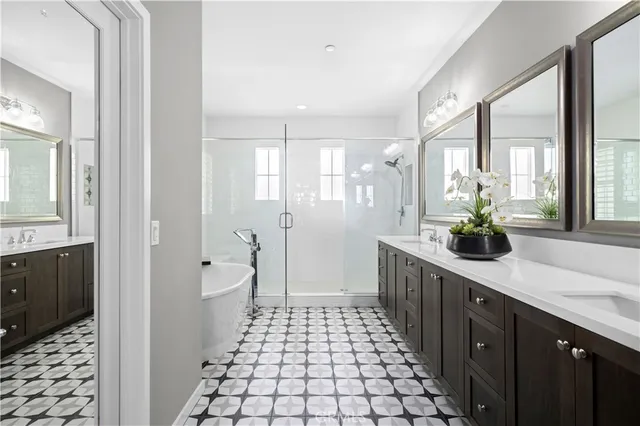 $1,525,000 | 419 Aura Drive, Costa Mesa, CA 92626