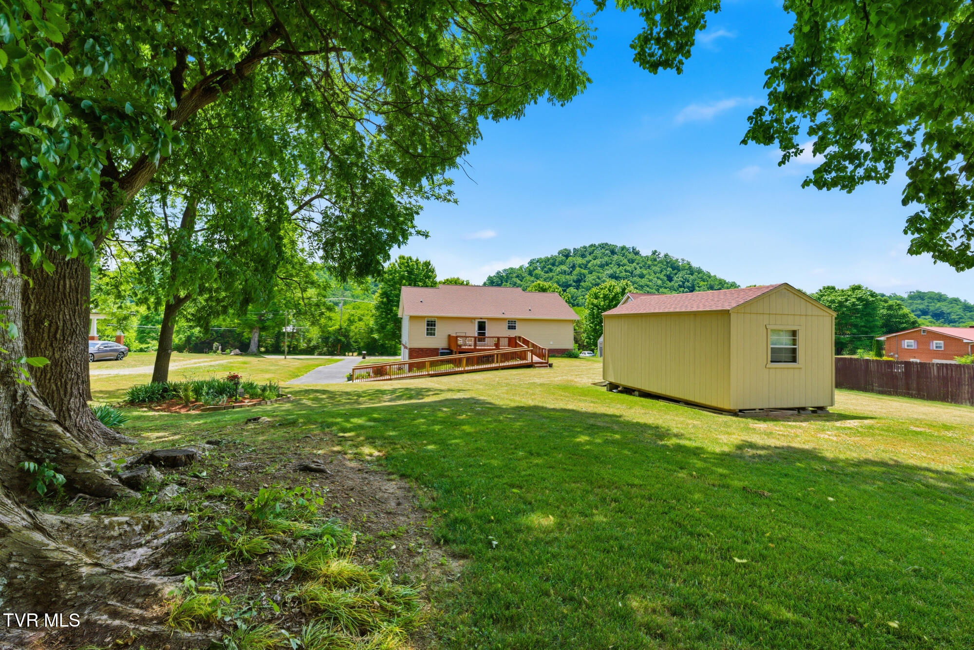 900 North Austin Springs Road Piney Flats, TN 37686 - Photo 43 of 48 DSC_9736