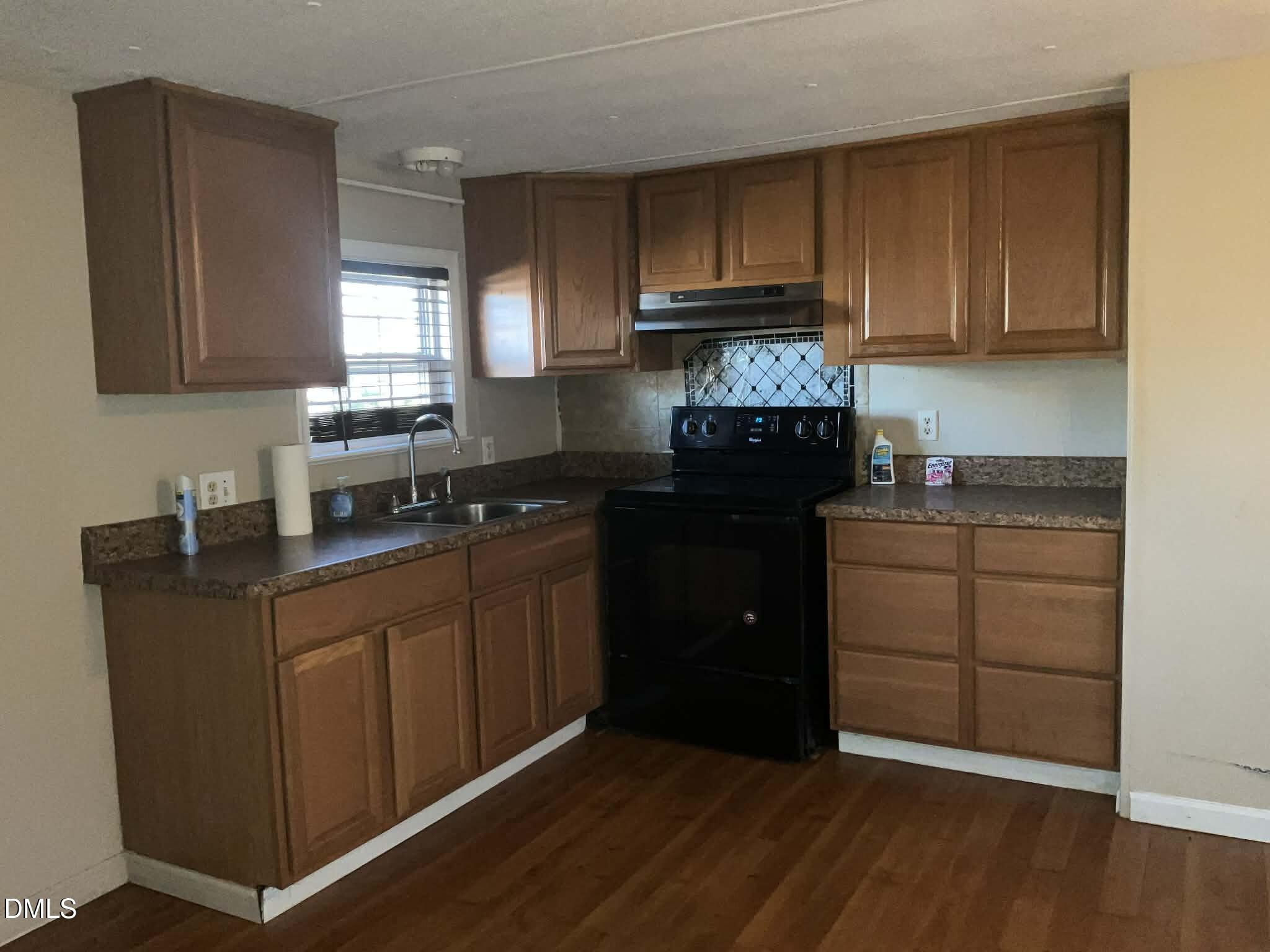 30 Sutton Road Louisburg, NC 27549 - Photo 8 of 15 5c384be7-ee4e-4565-897a-be76a2236821