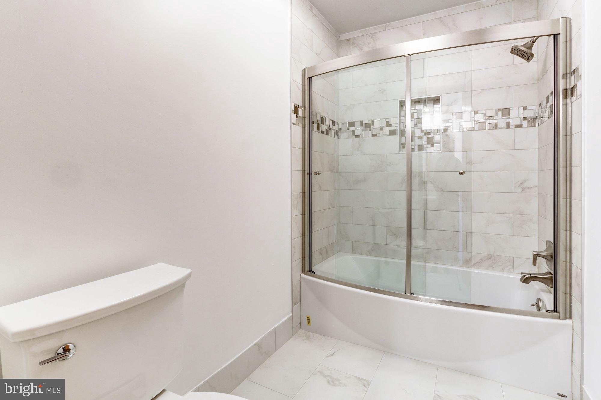 10012 Hall Road Potomac, MD 20854 - Photo 17 of 28 Renovated Bath (Master)