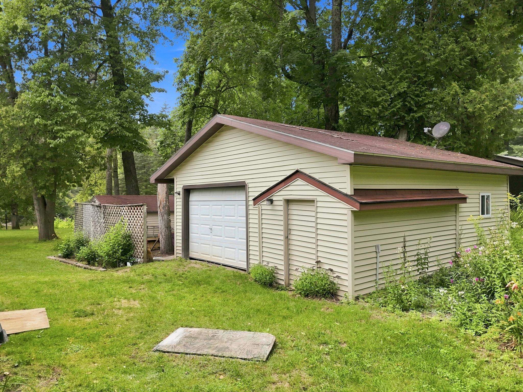 10065 River Road Manton, MI 49663 - Photo 17 of 47 1948962-b55d059b-258f-4a18-a454-fe6728f2f7e0.JPG