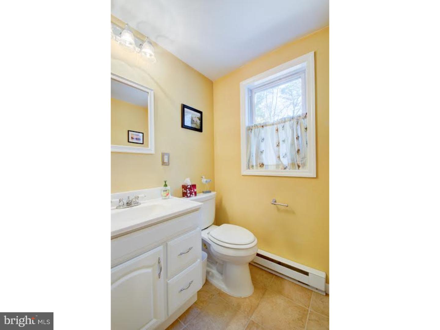 265 Hopewell Road Medford, NJ 08055 - Photo 12 of 18 Half Bath