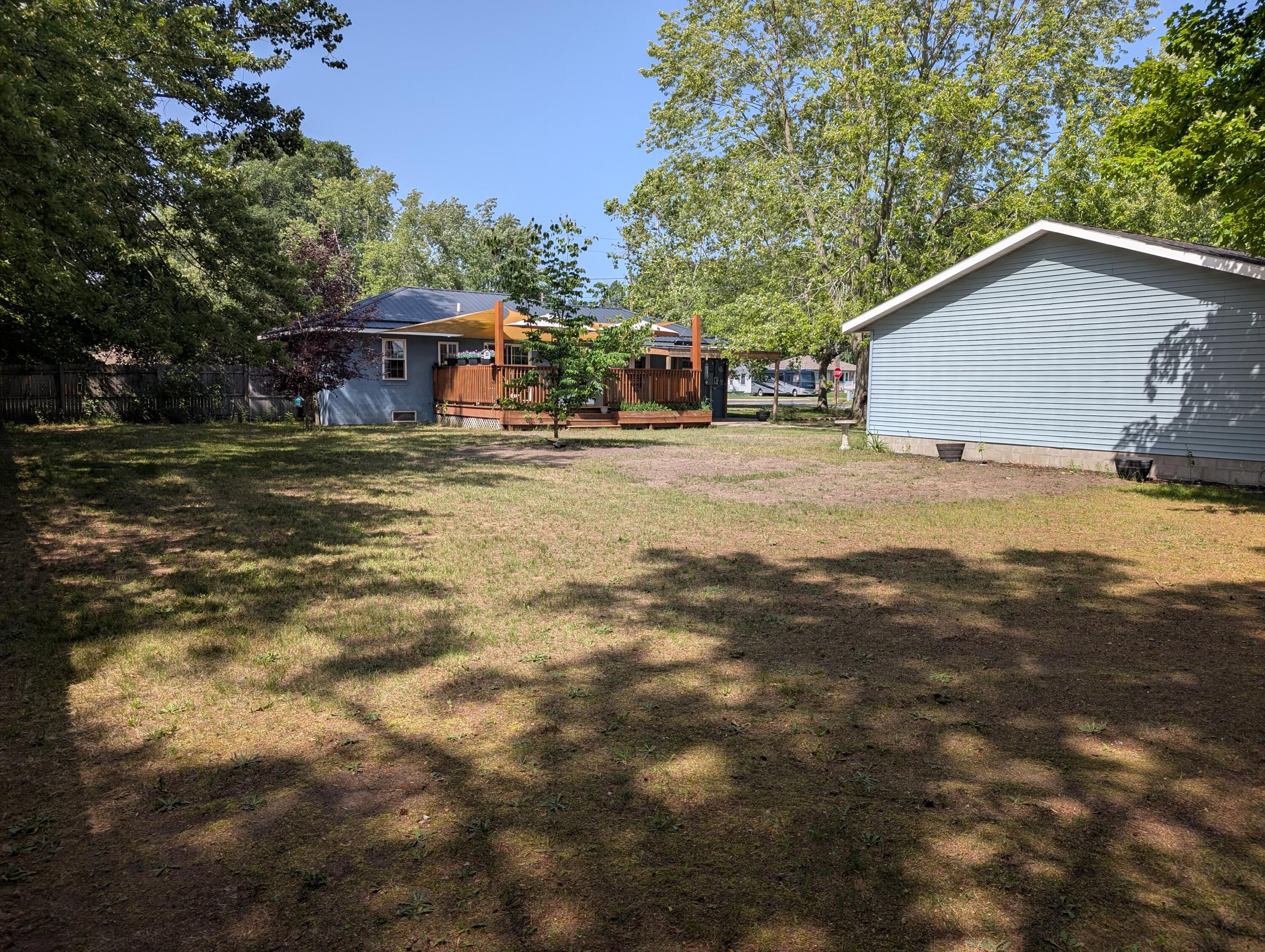 271 Randall Road Muskegon, MI 49441 - Photo 11 of 48 Randall - back yard