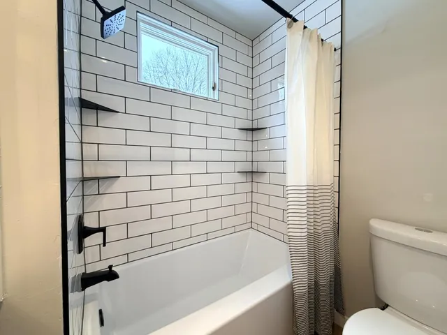 $314,900 | 377 Evergreen Drive, Mayville, WI 53050