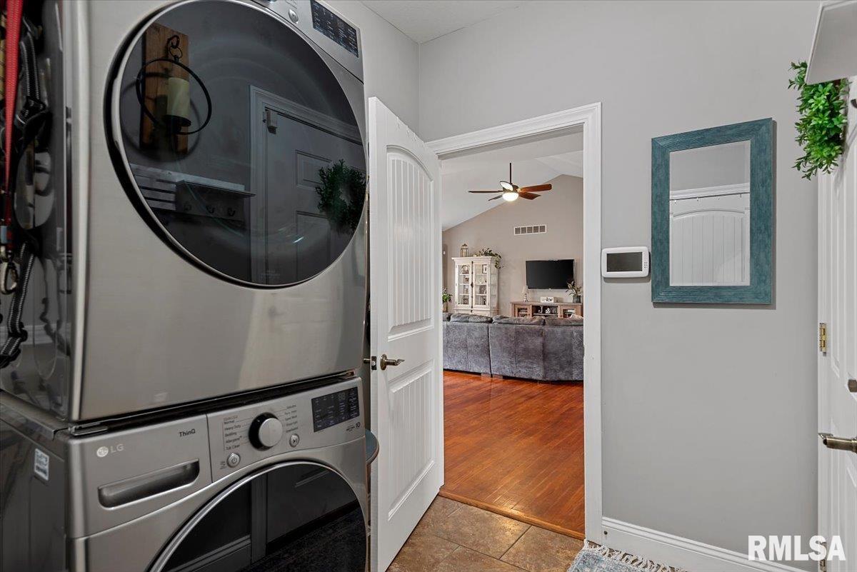 4800 Longfellow Drive Springfield, IL 62711 - Photo 15 of 44 Gallery Image 15