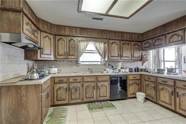 $275,000 | 2301 South Stilwell Street, Pittsburg, KS 66762