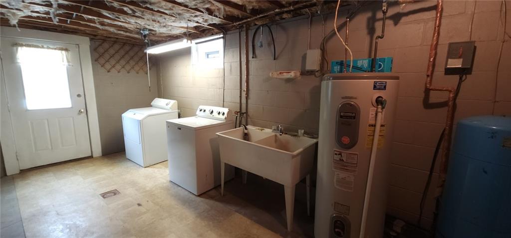 188 Laura Drive Clinton, PA 15026 - Photo 11 of 13 a utility room with dryer and washer