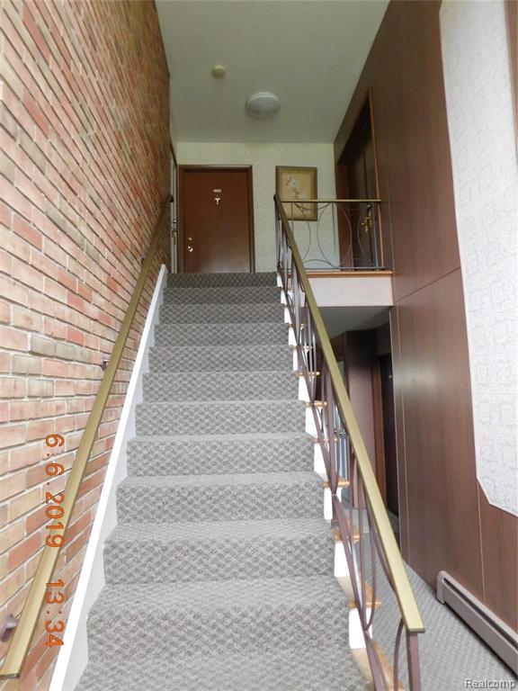 4041 West Maple Road Bloomfield Hills, MI 48301 - Photo 5 of 43