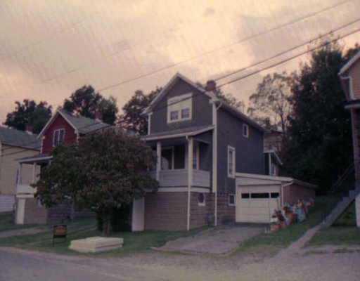 186 Spring Street Coal Center, PA 15423 - Photo 1 of 1 Gallery Image 1
