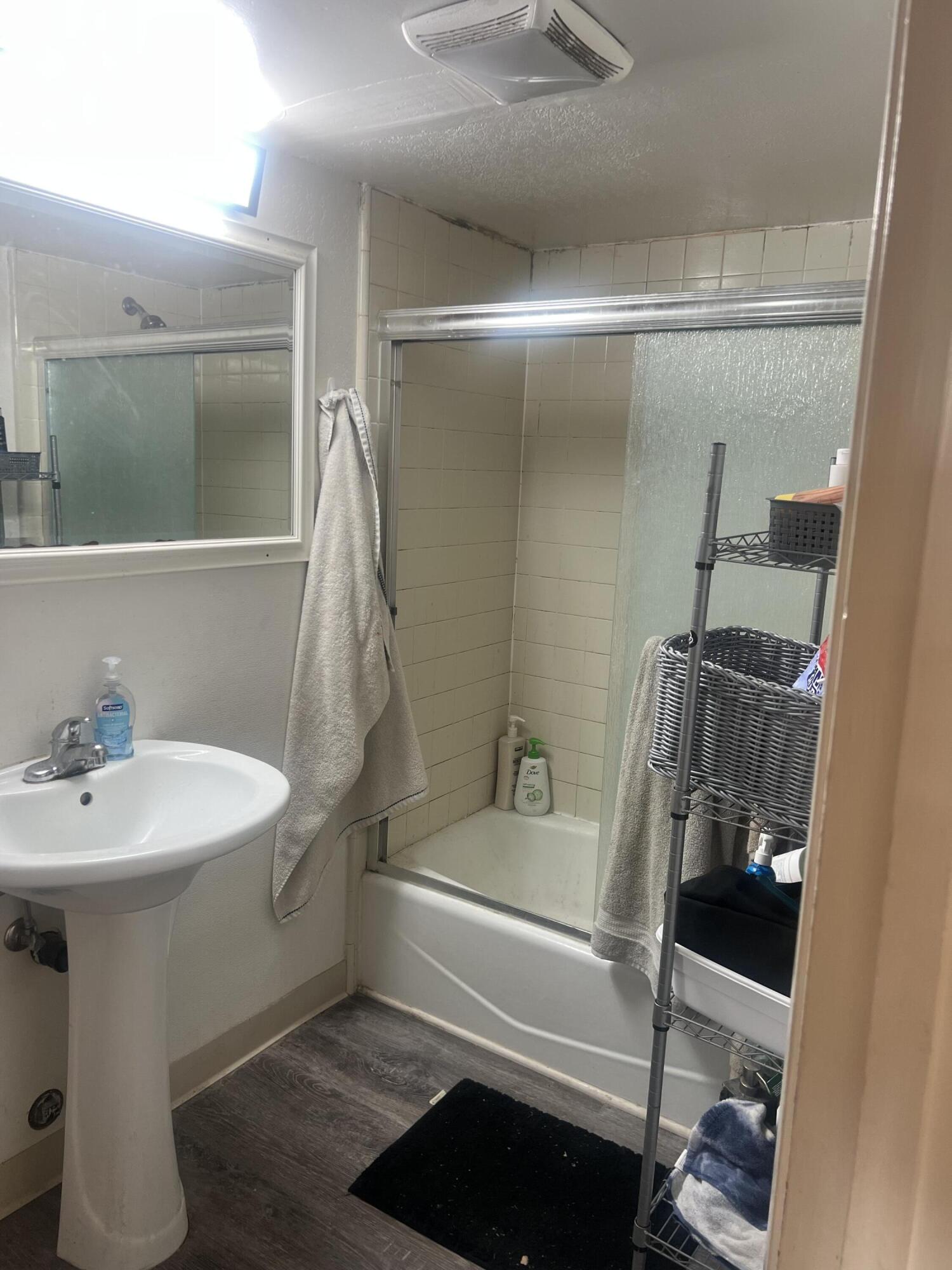 6714 Pasado Road Goleta, CA 93117 - Photo 25 of 38 Pasado Downstairs Bath