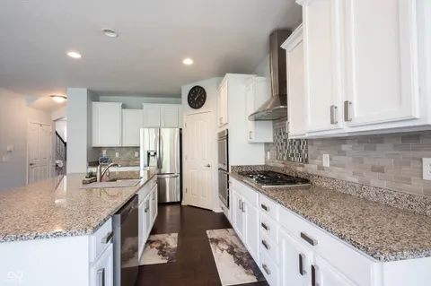 $570,000 | 13111 Avon Cross Way, Fishers, IN 46037