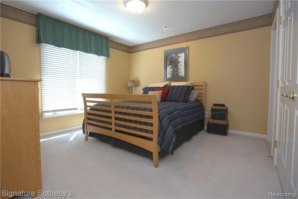 1616 Springview Court Rochester, MI 48307 - Photo 40 of 51 Gallery Image 40