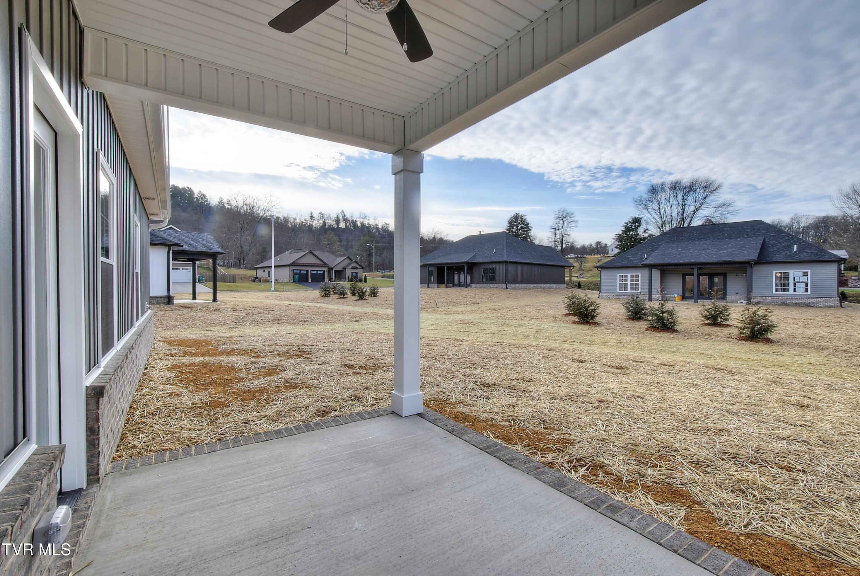 144 Ervin Loop Erwin, TN 37650 - Photo 16 of 16 DSC_0493_4_5_6_7_8