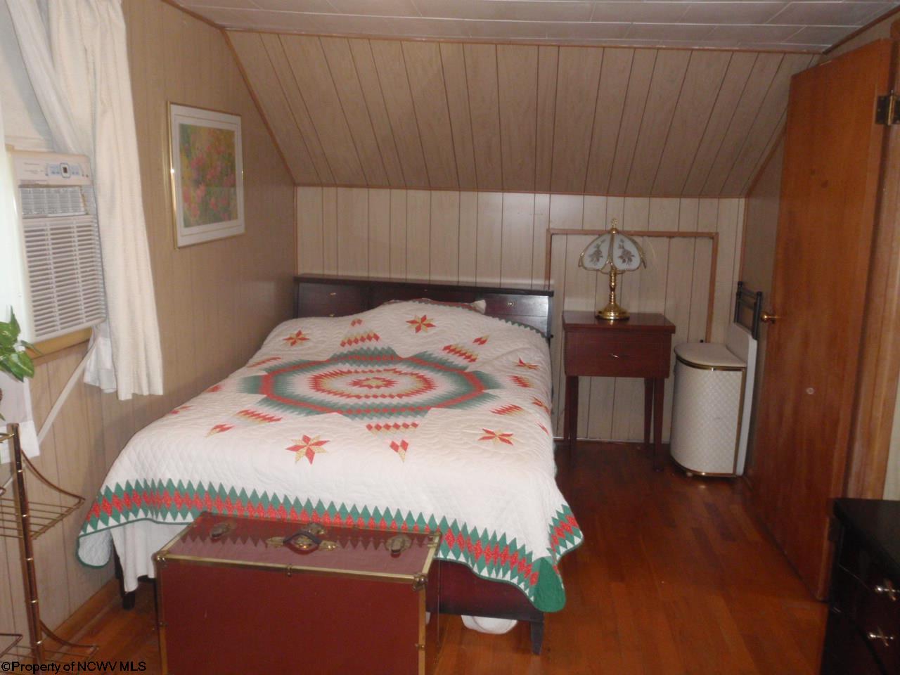 890 Guseman School Road Albright, WV 26519 - Photo 13 of 18 Gallery Image 13